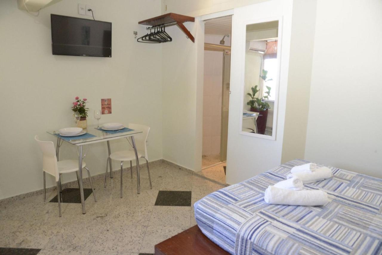 Apartamento Loft Com Vista O Mar De Ipanema, A Pé Praia, Ao Lado Do Metrô - Com Wi Fi E Ar